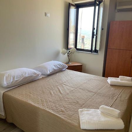 Casa Vacanza Antico Baglio Кастельбуоно Экстерьер фото